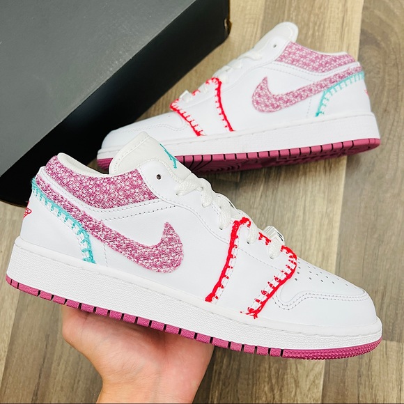 Nike Shoes - Nike Air Jordan 1 Low